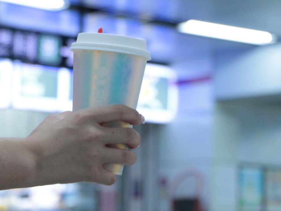 游艇会yth茶饮|投资奶茶加盟店应如何将风险降低？